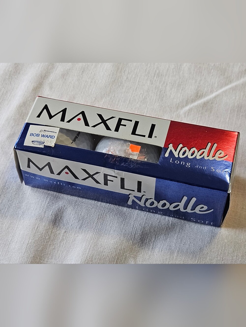 Maxfli Noodle Long and Soft 3 Golf Balls 1 Sleeve Golfing